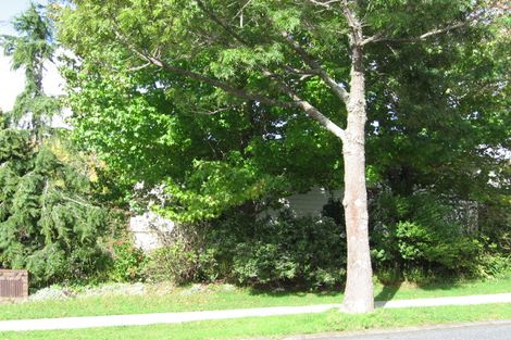 Photo of property in 4 Luton Avenue, Sunnyhills, Auckland, 2010