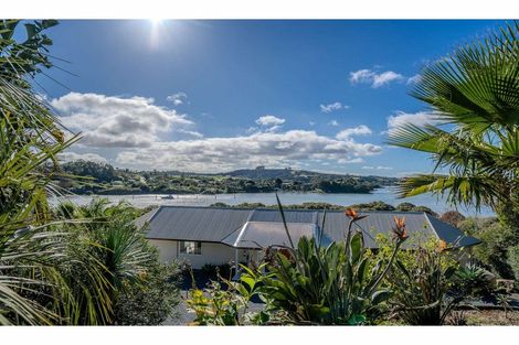 Photo of property in 11 The Lookout, Kerikeri, 0230