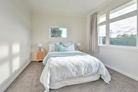 Photo of property in 153 Seaward Road, Edendale, 9825