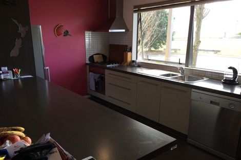 Photo of property in 32 Zabeel Crescent, Takanini, 2112