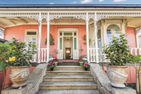 Photo of property in 11 Rattray Street, Devonport, Auckland, 0624