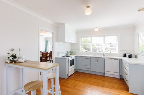 Photo of property in 5 Sheffield Street, Awapuni, Palmerston North, 4412