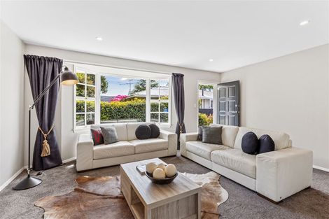 Photo of property in 2/385 Withells Road, Avonhead, Christchurch, 8042