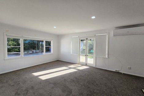 Photo of property in 74 Willerton Avenue, New Lynn, Auckland, 0600