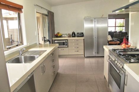 Photo of property in 103 The Tee, Matarangi, Whitianga, 3592