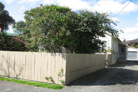 Photo of property in 10 Awamutu Grove, Waiwhetu, Lower Hutt, 5010