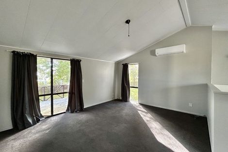 Photo of property in 13 Clarks Beach Road, Clarks Beach, 2122