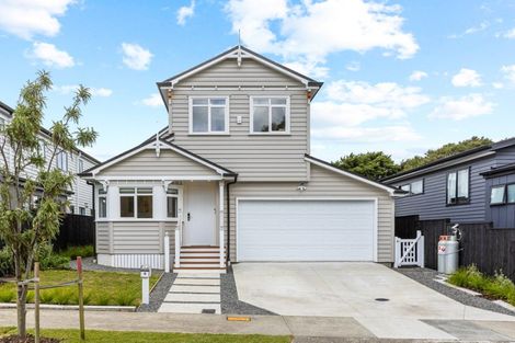 Photo of property in 9 Waimaru Lane, Orewa, 0931