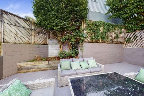 Photo of property in 40a Cashmere Avenue, Khandallah, Wellington, 6035