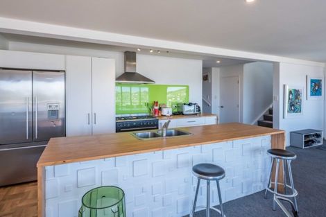 Photo of property in 165 Townsend Road, Miramar, Wellington, 6022