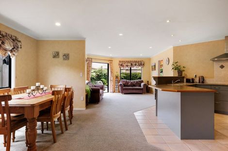 Photo of property in 3 Lockhart Place, Rototuna, Hamilton, 3210