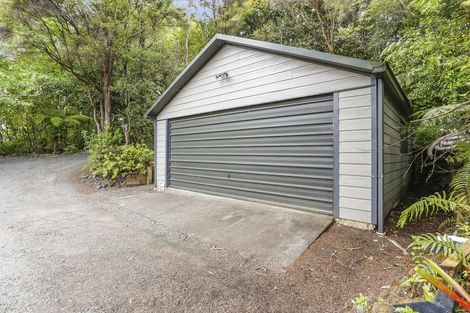 Photo of property in 39 Turanga Road, Henderson Valley, Auckland, 0612