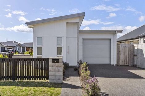 Photo of property in 11 Union Drive, Papamoa, 3118
