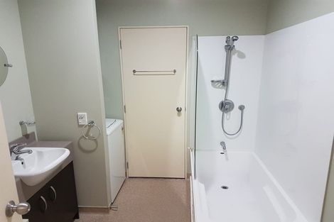 Photo of property in Stadium Garden Flats, 314/107 Thorndon Quay, Pipitea, Wellington, 6011