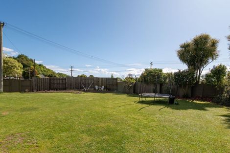 Photo of property in 1 Ngareta Road, Mourea, Rotorua, 3074