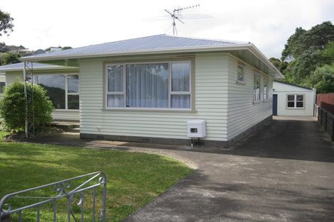 Photo of property in 19 Holly Grove, Maungaraki, Lower Hutt, 5010