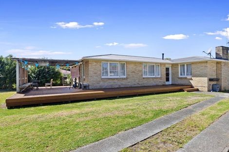 Photo of property in 4 Liston Crescent, Hillcrest, Hamilton, 3216