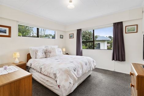 Photo of property in 12 Transom Close, Whitby, Porirua, 5024