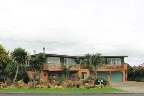 Photo of property in 1 Aorangi Road, Paeroa, 3600