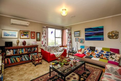 Photo of property in 12 Walsh Road, Westown, New Plymouth, 4310
