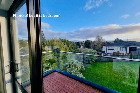 Photo of property in 8/18 Sylvan Crescent, Te Atatu South, Auckland, 0610