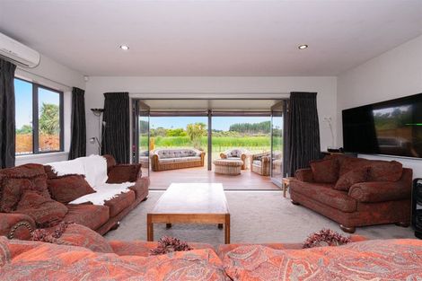 Photo of property in 68 Waitarere Rise Avenue, Waitarere, Levin, 5510