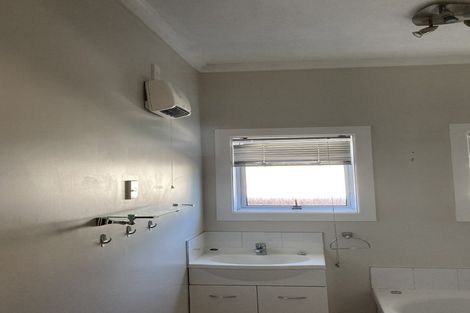 Photo of property in 43 Rugby Street, Highfield, Timaru, 7910