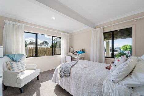 Photo of property in 5 Kowhai Road, Whenuapai, Auckland, 0618