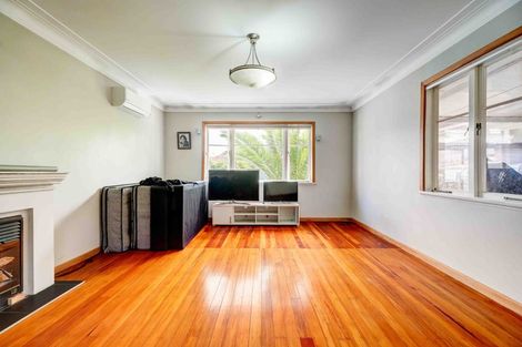 Photo of property in 40 Routley Drive, Glen Eden, Auckland, 0602