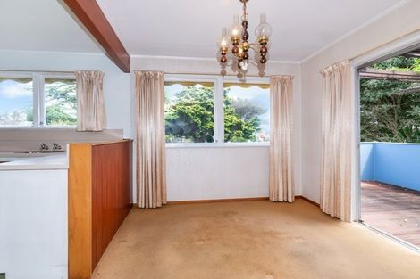 Photo of property in 2 Sunvue Road, Glen Eden, Auckland, 0602