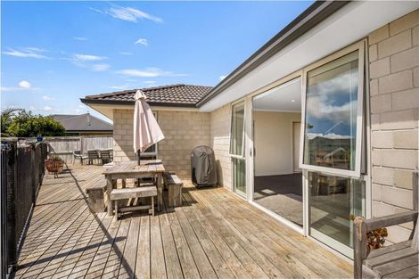 Photo of property in 10 Selliera Place, Papamoa Beach, Papamoa, 3118