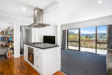 Photo of property in 32 John Street, Stokes Valley, Lower Hutt, 5019
