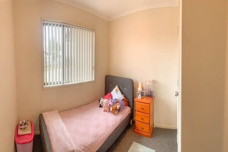 Photo of property in 142 Mavora Crescent, Heidelberg, Invercargill, 9812