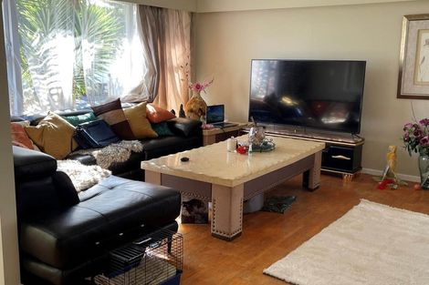 Photo of property in 14 Tairere Crescent, Rosehill, Papakura, 2113