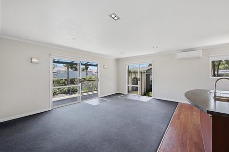 Photo of property in 47 Taihiki Road, Clarks Beach, 2122