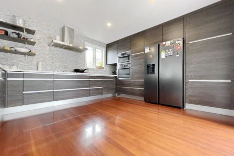 Photo of property in 95 Beazley Avenue, Paparangi, Wellington, 6037