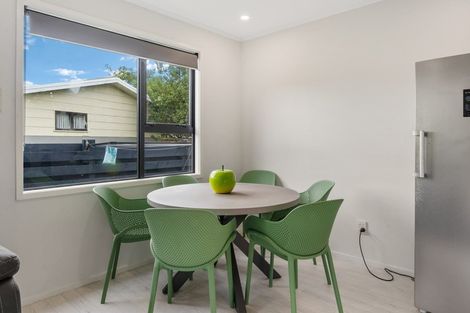 Photo of property in 14b Cypress Grove, Paraparaumu, 5032