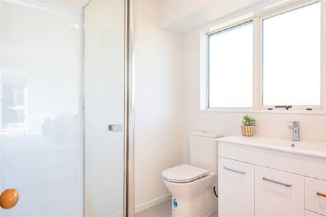 Photo of property in 45 Showgate Avenue, Sockburn, Christchurch, 8042