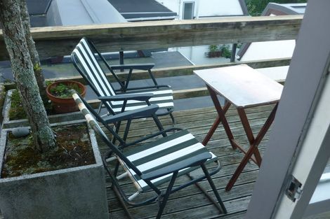 Photo of property in Sherwood Mews, 28l Bidwill Street, Mount Cook, Wellington, 6021