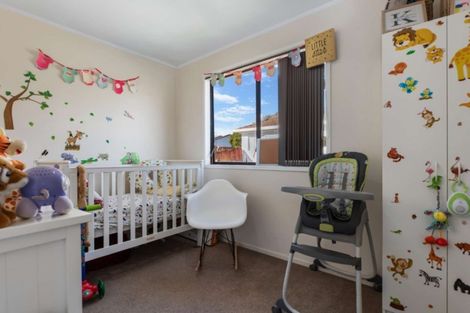 Photo of property in 3/43 Taitimu Drive, Weymouth, Auckland, 2103