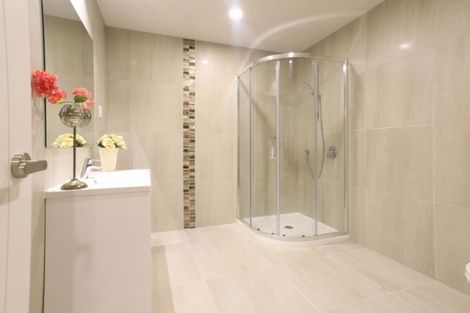 Photo of property in 6 Celestial Crescent, Orewa, 0931