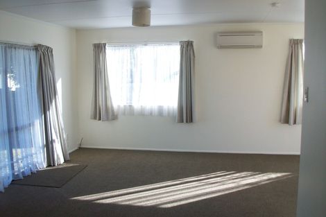 Photo of property in 16 Hooper Street, Tamarau, Gisborne, 4010