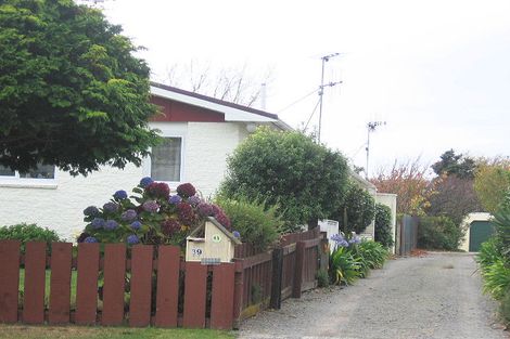Photo of property in 39 Toru Road, Paraparaumu Beach, Paraparaumu, 5032