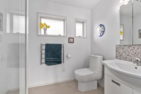 Photo of property in 2/24 Stredwick Drive, Torbay, Auckland, 0630