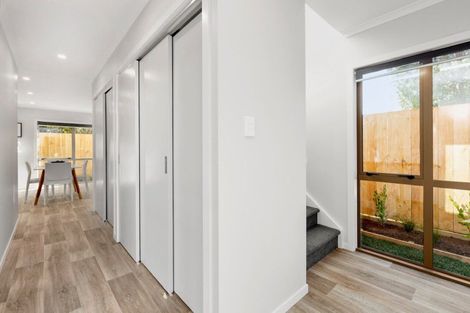 Photo of property in 2/10 Gazeley Avenue, Silverdale, Hamilton, 3216