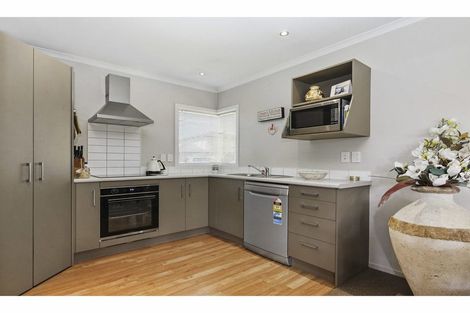 Photo of property in 36/64 Kawaha Point Road, Kawaha Point, Rotorua, 3010