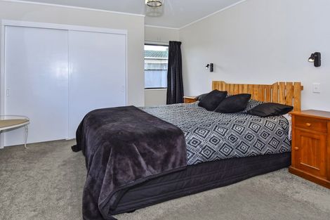 Photo of property in 21 Wentworth Avenue, Papatoetoe, Auckland, 2025