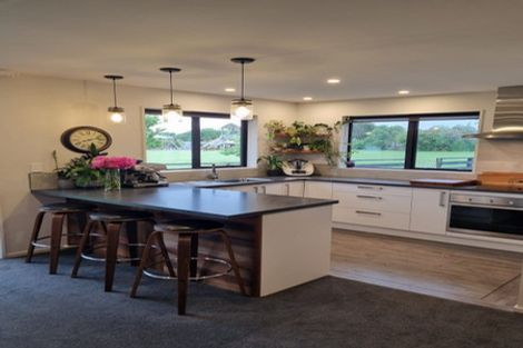 Photo of property in 33 Seadown Crescent, Amberley, 7410