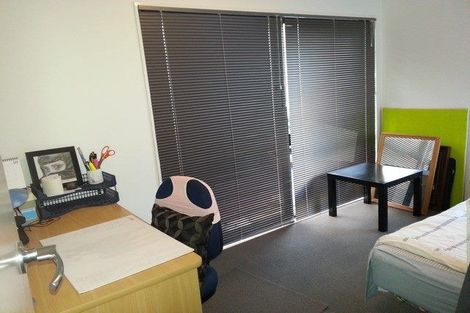 Photo of property in 1612a Great North Road, Waterview, Auckland, 1026