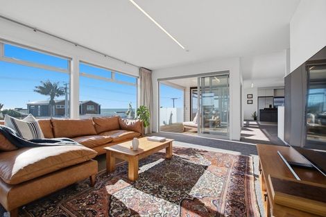 Photo of property in 21 Hine Street, New Plymouth, 4310